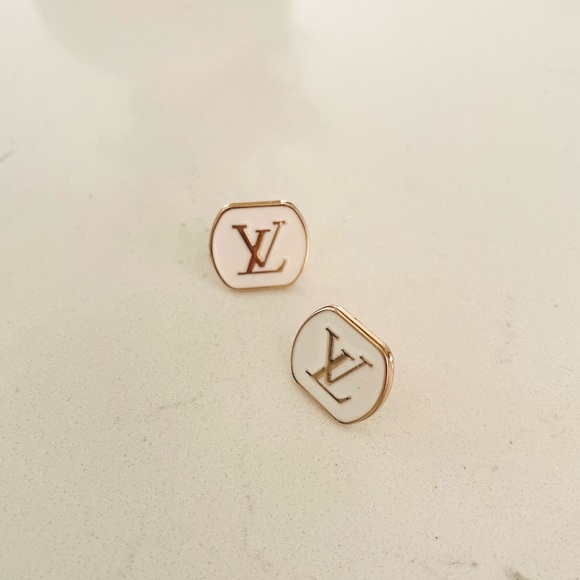 Luxury White/Gold Signature Logo Repurposed Button Earrings 18mm - Picture 1 of 2
